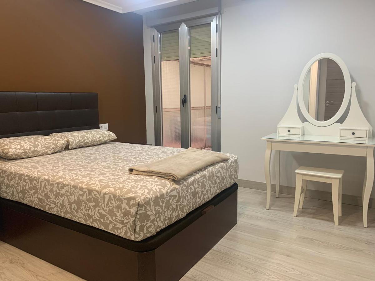 Apartamento Deluxe, 4 Habitaciones, Parking Madrid Exterior photo