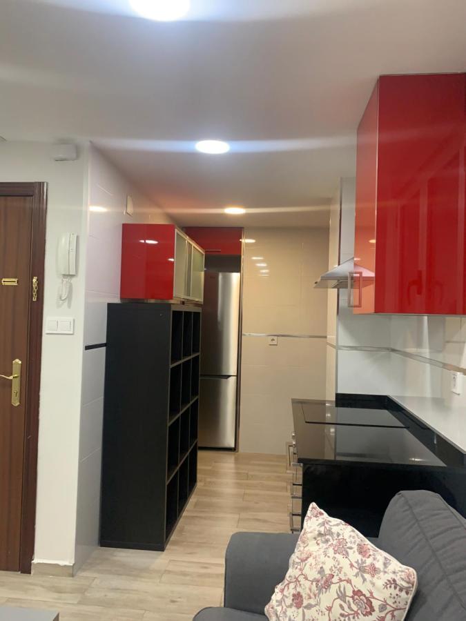 Apartamento Deluxe, 4 Habitaciones, Parking Madrid Exterior photo