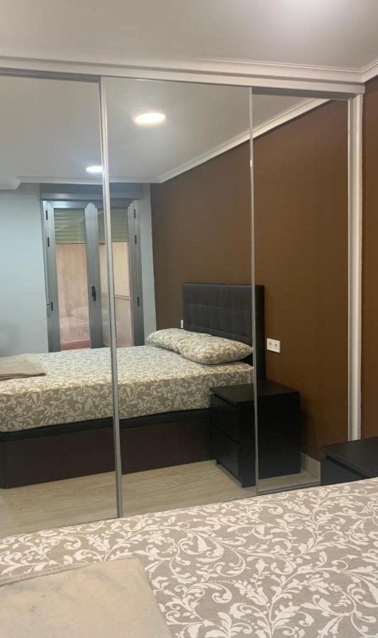 Apartamento Deluxe, 4 Habitaciones, Parking Madrid Exterior photo