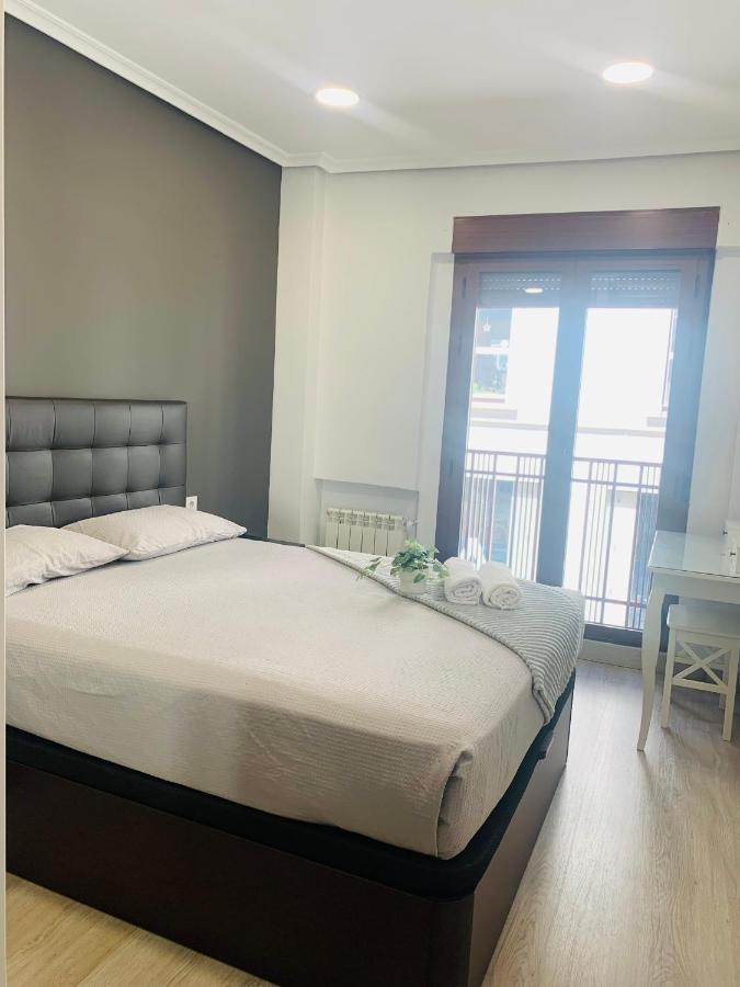 Apartamento Deluxe, 4 Habitaciones, Parking Madrid Exterior photo