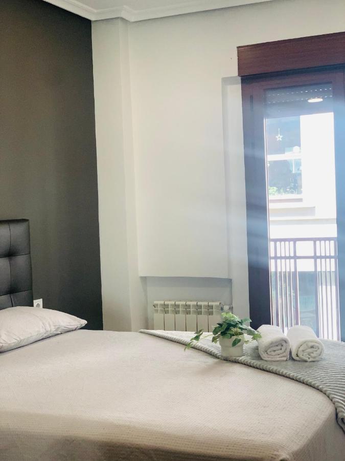 Apartamento Deluxe, 4 Habitaciones, Parking Madrid Exterior photo